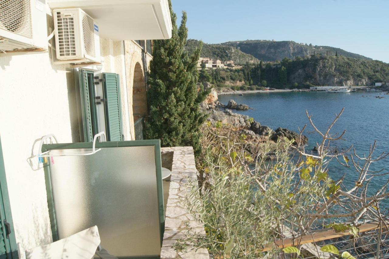 الشقق الفندقية كارداميليفي  Gorgones, Sea-Front, Great View المظهر الخارجي الصورة